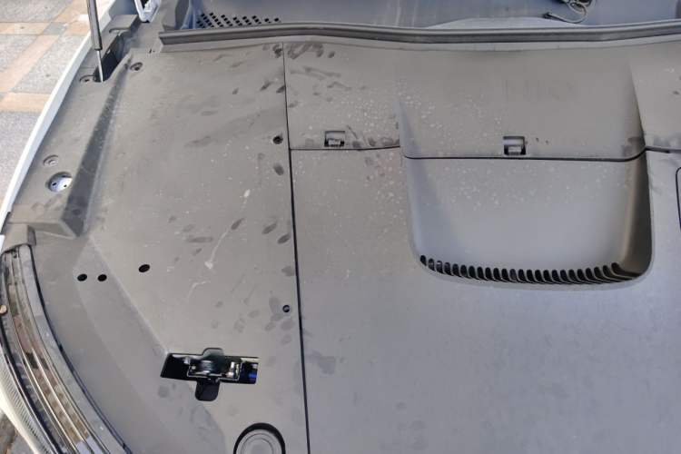 Used Nio ES6 2025 75 kWh Engine Bay Right