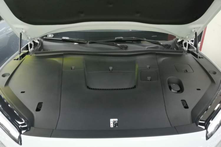 Used Nio ES6 2025 75 kWh Engine Bay