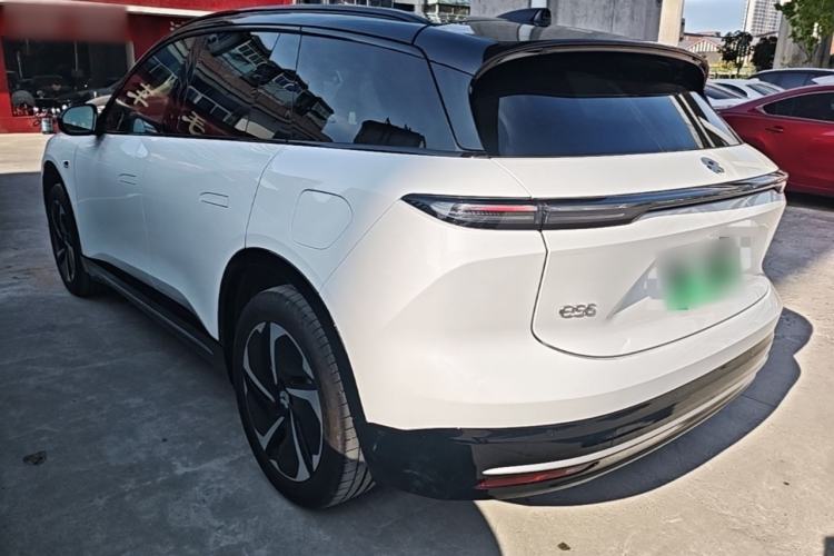 Used Nio ES6 2025 75 kWh Exterior 2