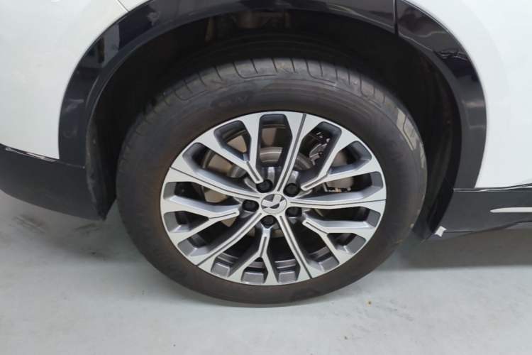 Used Nio ES6 2025 75 kWh Exterior 5