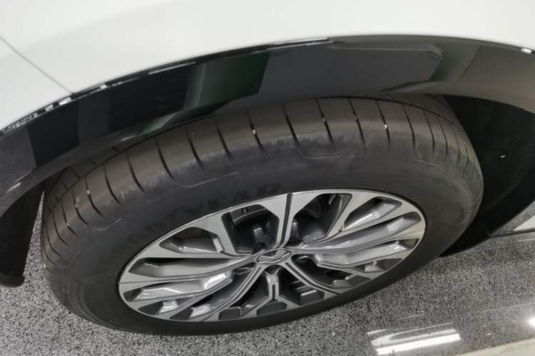 Used Nio ES6 2025 75 kWh Exterior 5