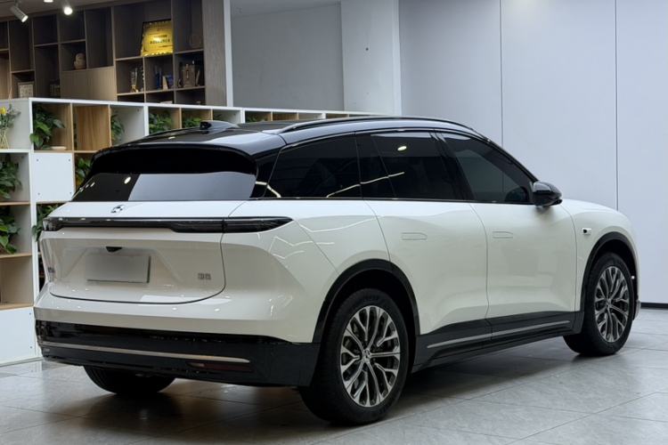 Used Nio ES6 2025 75 kWh Exterior 5