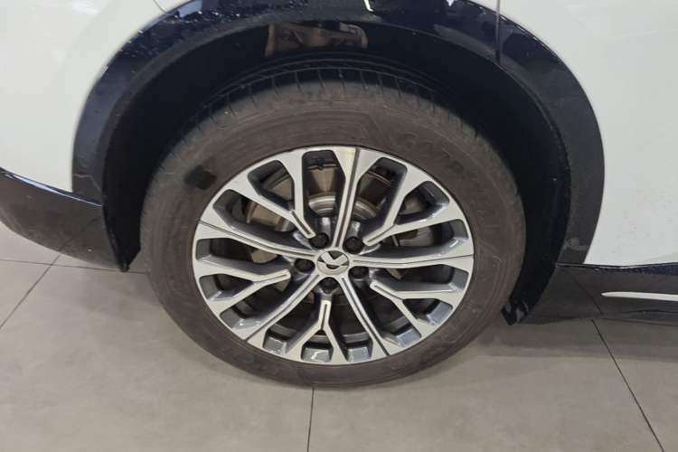 Used Nio ES6 2025 75 kWh Exterior 5