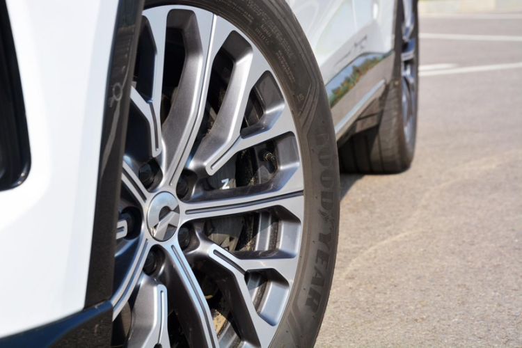 Used Nio ES6 2025 75 kWh Exterior 7