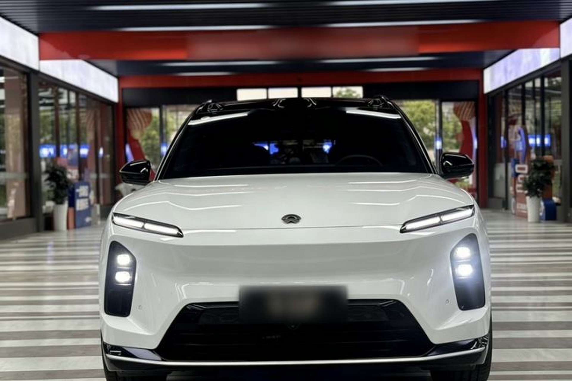 Used Nio ES6 2025 75 kWh Exterior 8