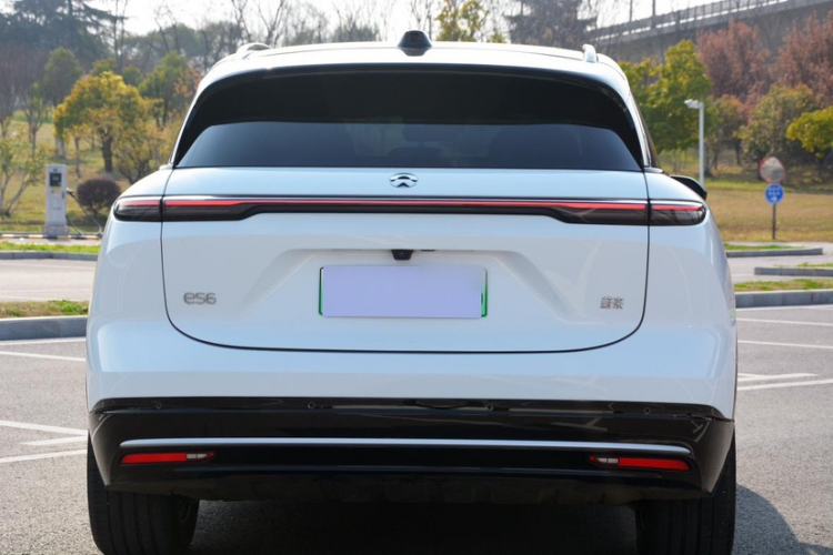 Used Nio ES6 2025 75 kWh Exterior 9