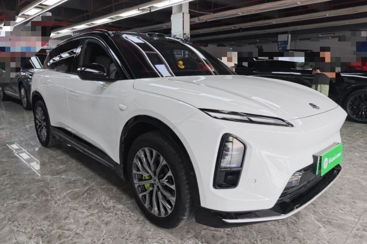 Used Nio ES6 2025 75 kWh Front Right 45 Deg