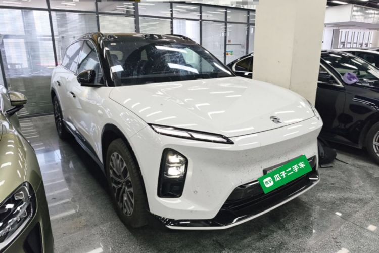 Used Nio ES6 2025 100 kWh Front Right 45 Deg