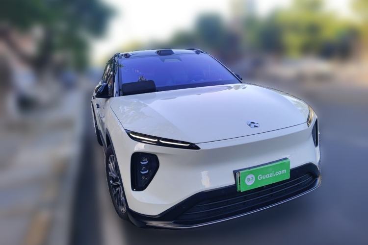 Used Nio ES6 2025 75 kWh Front Right 45 Deg