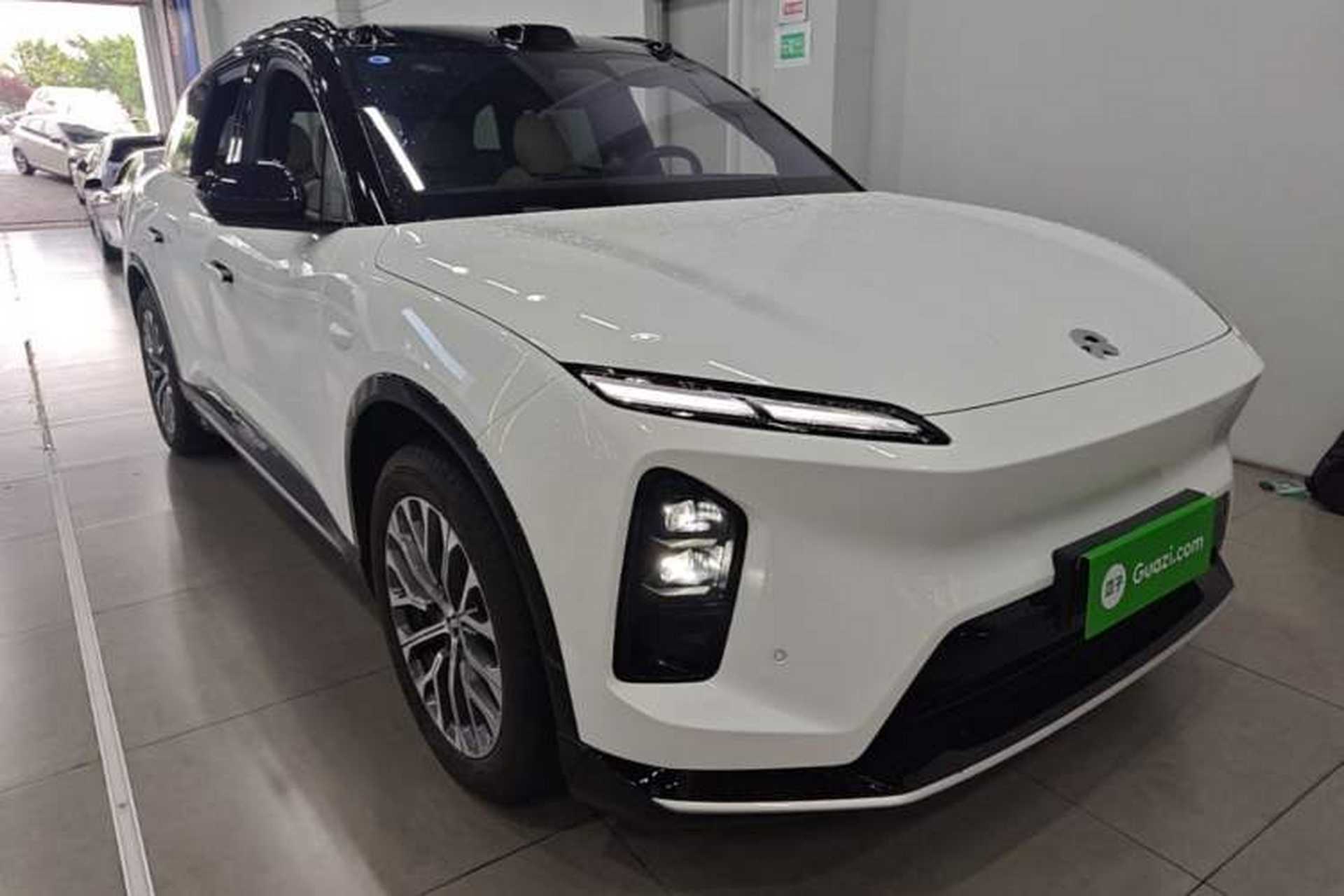 Used Nio ES6 2025 75 kWh Front Right 45 Deg