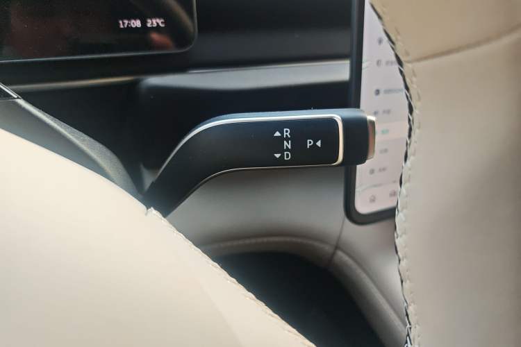 Used Nio ES6 2025 100 kWh Gear Lever