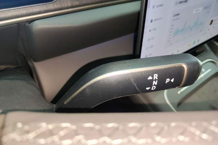 Used Nio ES6 2025 75 kWh Gear Lever