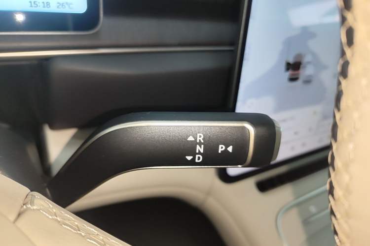 Used Nio ES6 2025 75 kWh Gear Lever