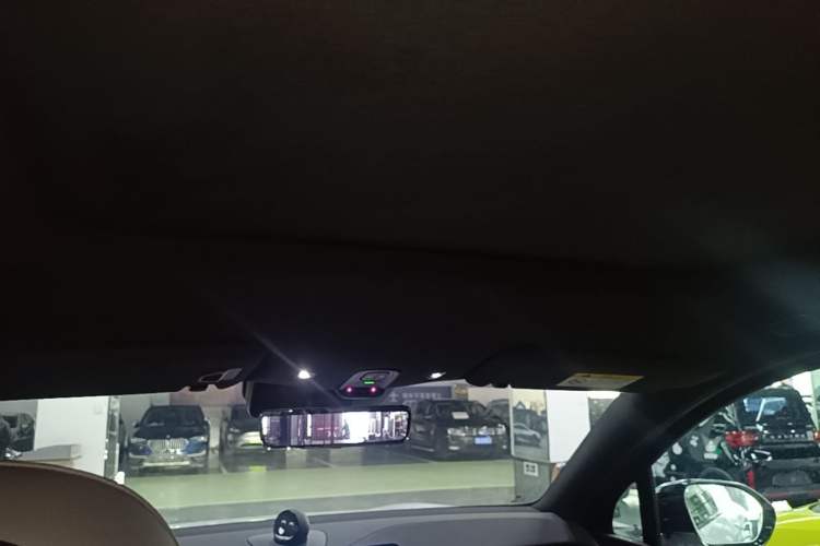 Used Nio ES6 2025 75 kWh Headliner