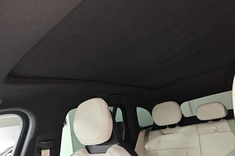 Used Nio ES6 2025 75 kWh Headliner