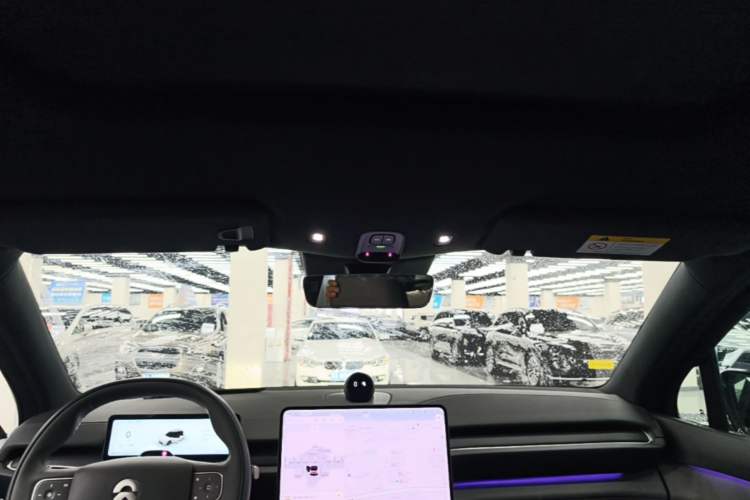 Used Nio ES6 2025 100 kWh Headliner