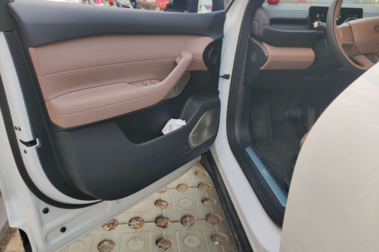 Used Nio ES6 2025 100 kWh Interior 3