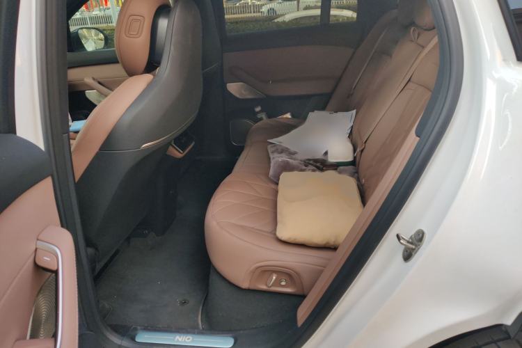 Used Nio ES6 2025 100 kWh Interior 4