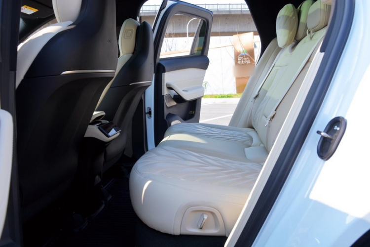 Used Nio ES6 2025 75 kWh Interior 4