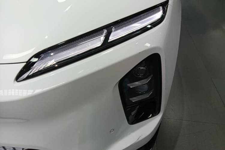 Used Nio ES6 2025 75 kWh Left Front Headlight
