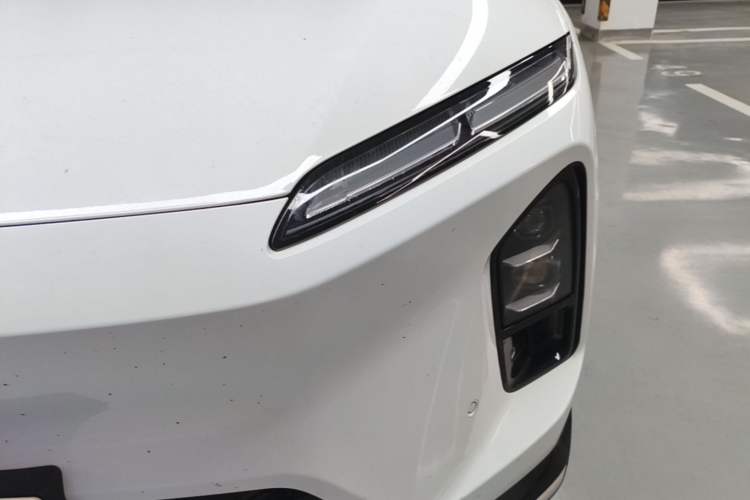 Used Nio ES6 2025 75 kWh Left Front Headlight