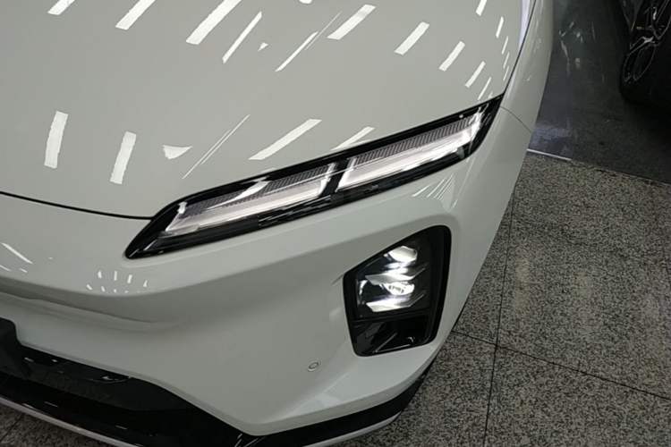 Used Nio ES6 2025 75 kWh Left Front Headlight