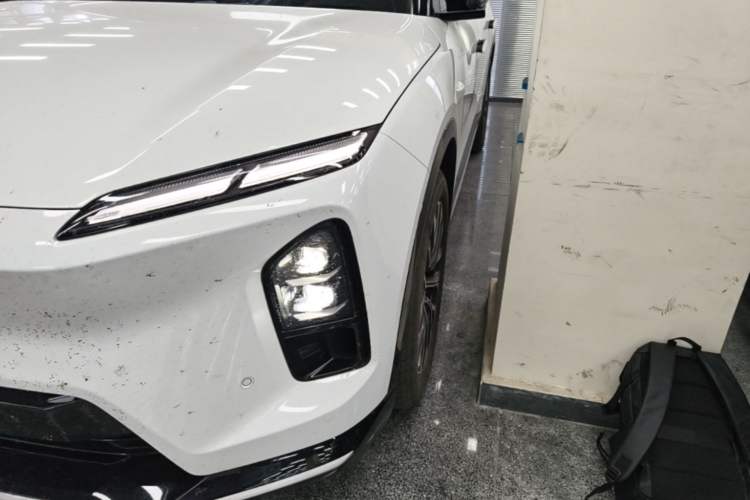 Used Nio ES6 2025 100 kWh Left Front Headlight