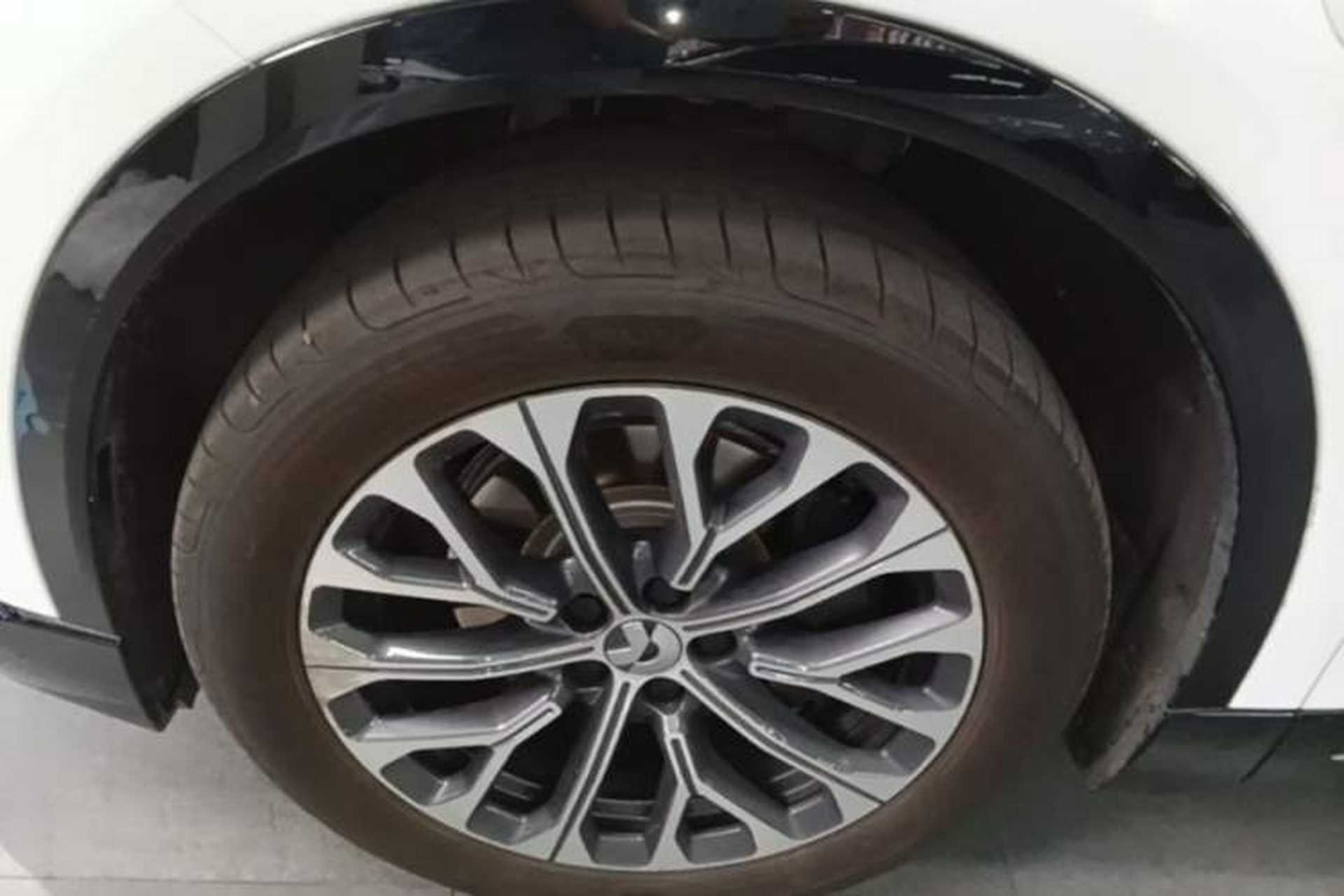 Used Nio ES6 2025 75 kWh Left Front Wheel Hub
