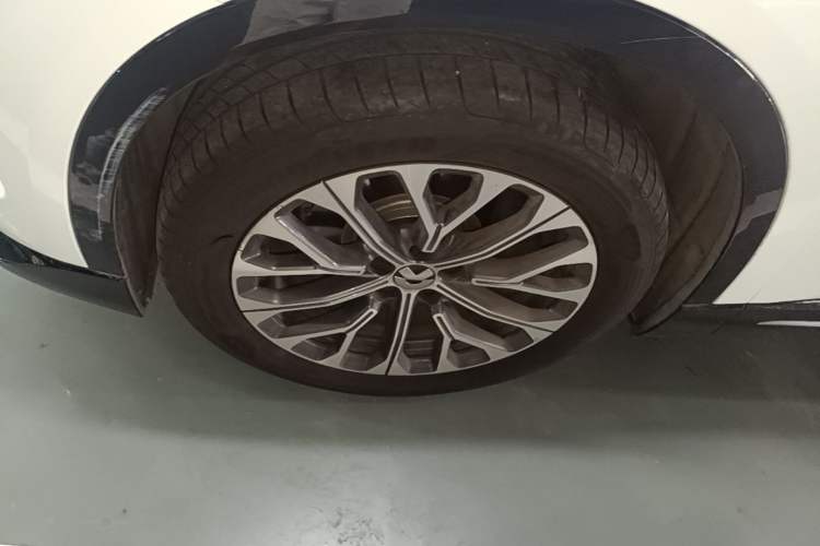 Used Nio ES6 2025 75 kWh Left Front Wheel Hub
