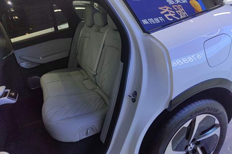 Used Nio ES6 2025 100 kWh Left Rear Seat
