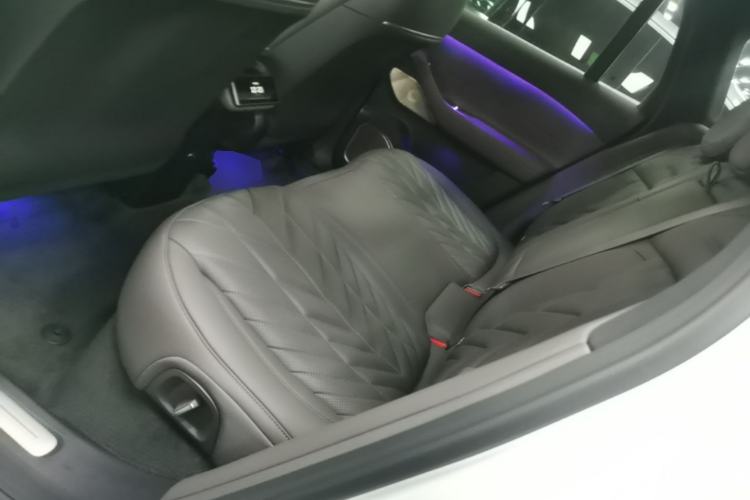 Used Nio ES6 2025 75 kWh Left Rear Seat