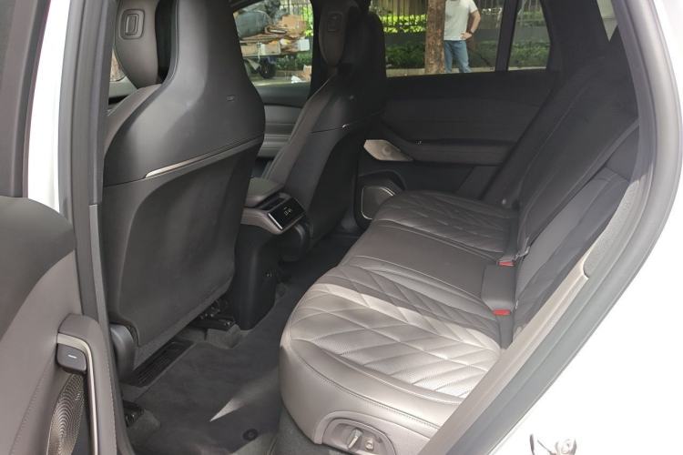 Used Nio ES6 2025 75 kWh Left Rear Seat