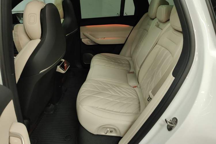 Used Nio ES6 2025 75 kWh Left Rear Seat