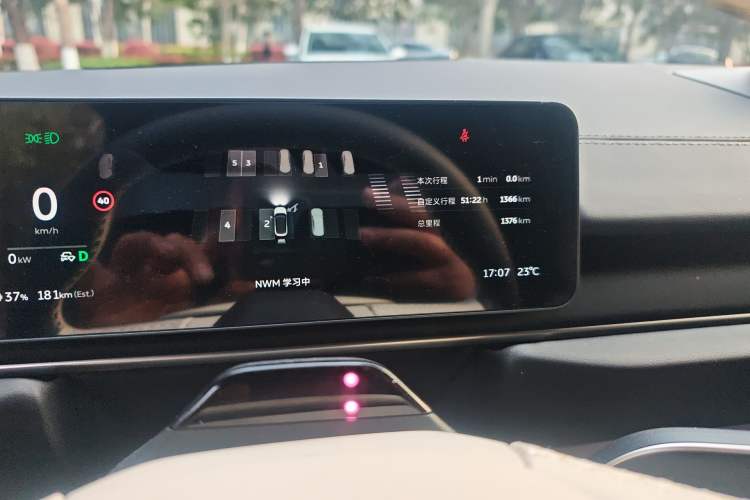 Used Nio ES6 2025 100 kWh Odometer Close Up
