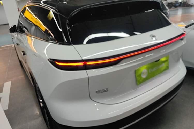 Used Nio ES6 2025 75 kWh Rear Left 45 Deg