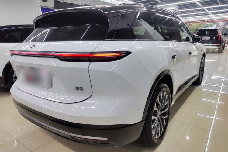 Used Nio ES6 2025 75 kWh Rear Right 45 Deg