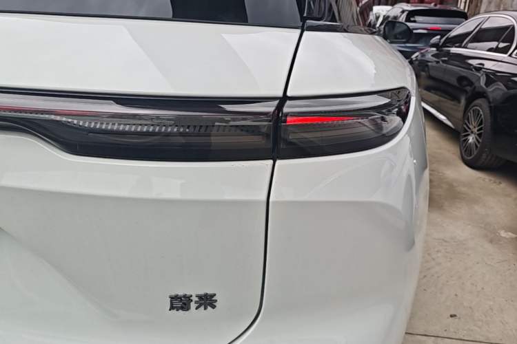 Used Nio ES6 2025 Model 100kWh 300,000th Anniversary Edition Right Rear Taillight