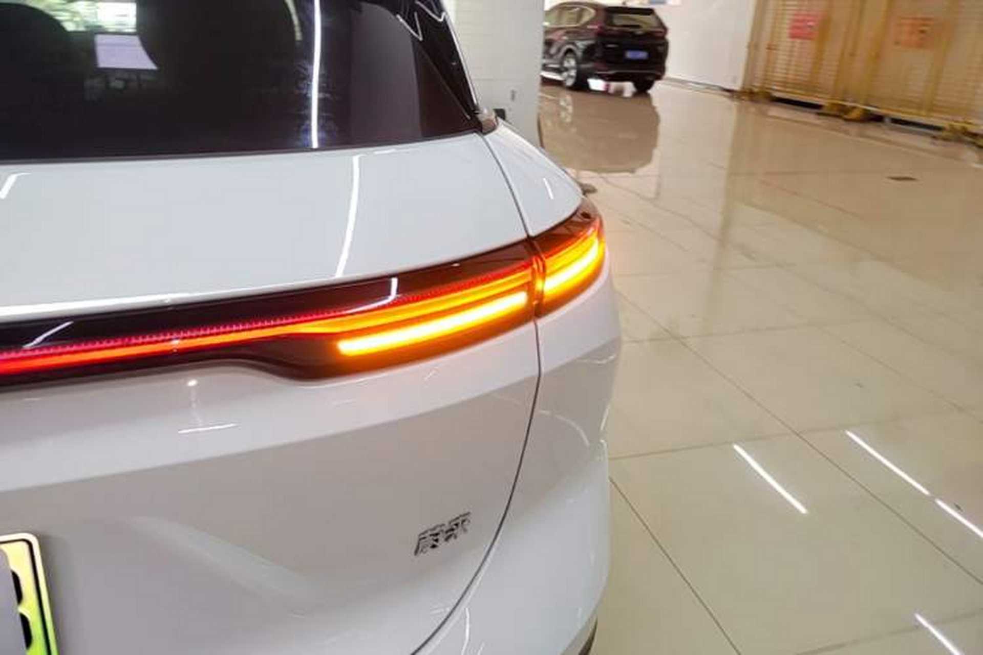 Used Nio ES6 2025 75 kWh Right Rear Taillight