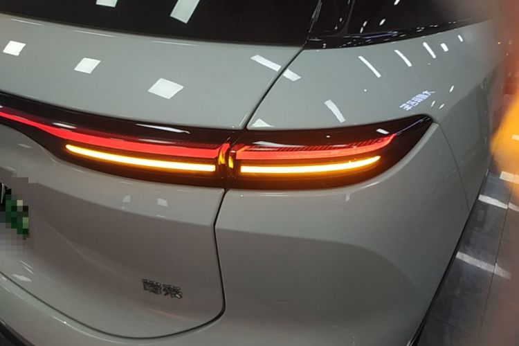 Used Nio ES6 2025 75 kWh Right Rear Taillight