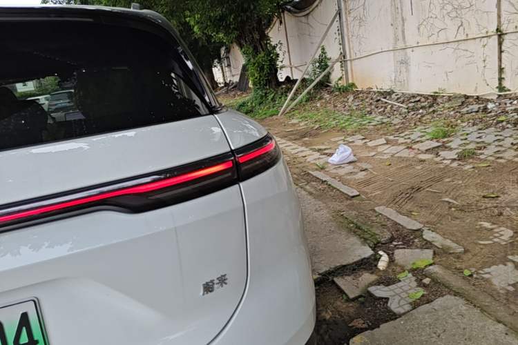 Used Nio ES6 2025 75 kWh Right Rear Taillight
