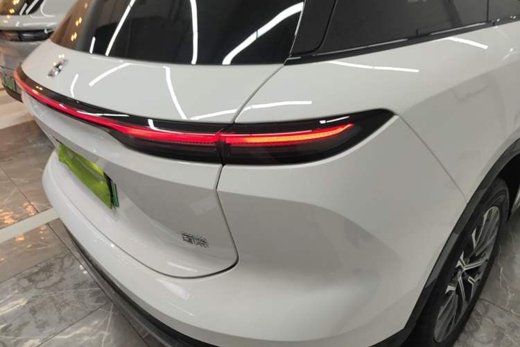 Used Nio ES6 2025 75 kWh Right Rear Taillight