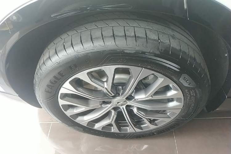 Used Nio ES6 2025 75 kWh Right Rear Wheel Hub