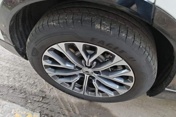 Used Nio ES6 2025 75 kWh Right Rear Wheel Hub