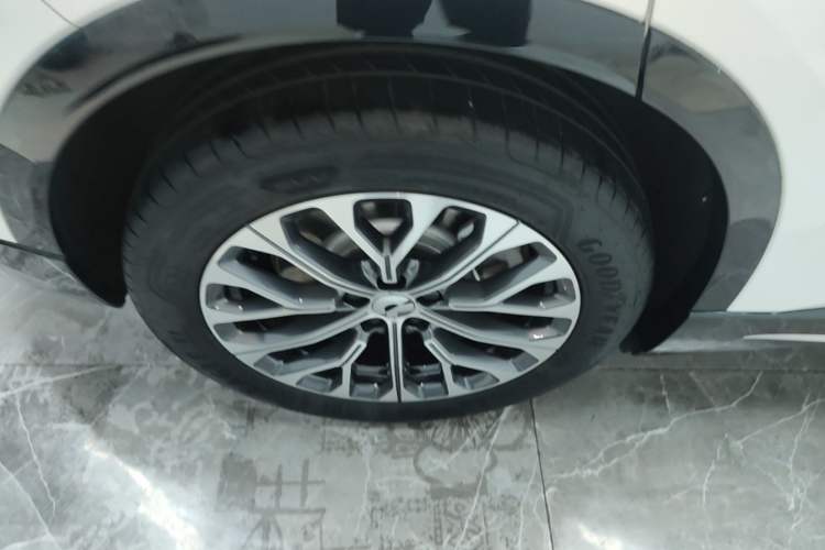 Used Nio ES6 2025 75 kWh Right Rear Wheel Hub