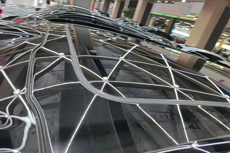 Used Nio ES6 2025 75 kWh Roof