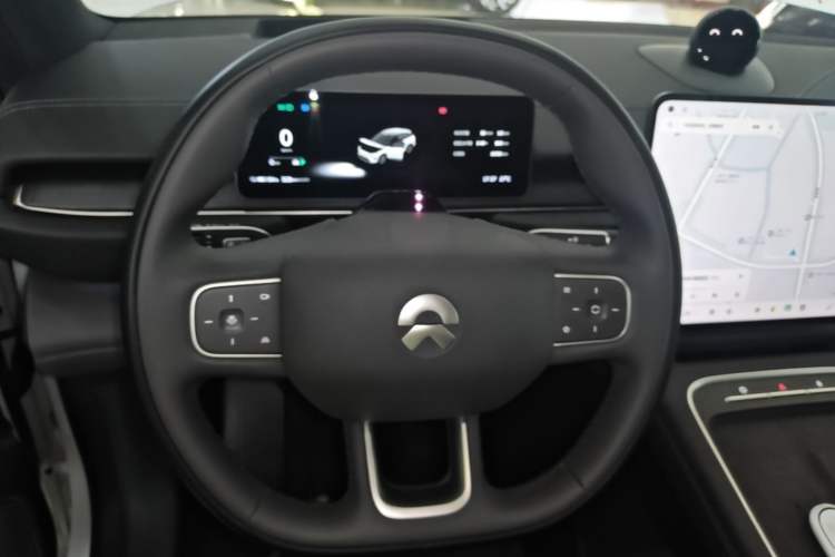 Used Nio ES6 2025 75 kWh Steering Wheel