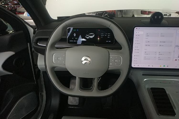 Used Nio ES6 2025 75 kWh Steering Wheel