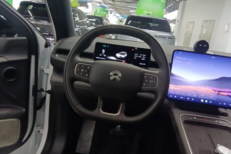 Used Nio ES6 2025 75 kWh Steering Wheel