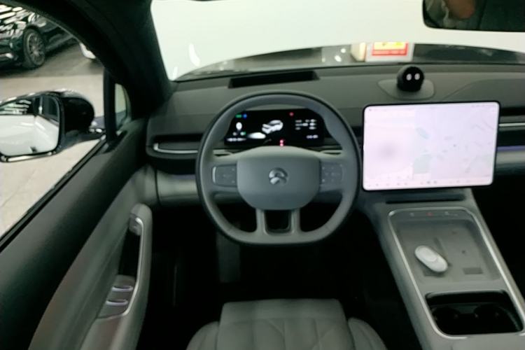 Used Nio ES6 2025 75 kWh Steering Wheel