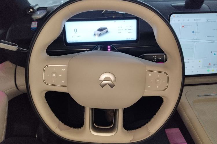 Used Nio ES6 2025 75 kWh Steering Wheel